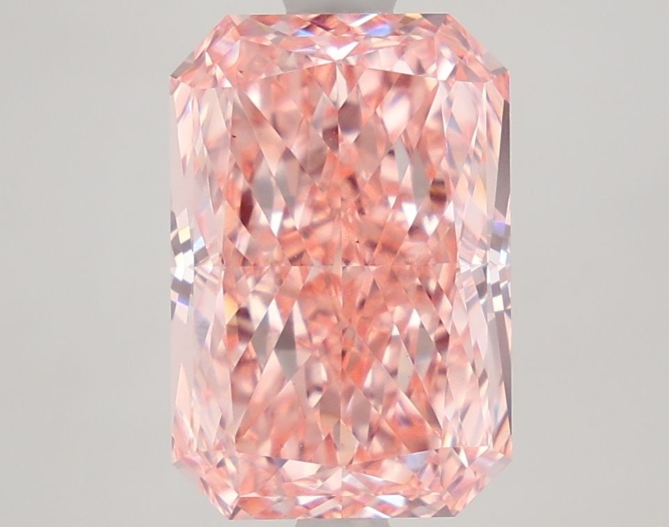 Loose Diamond - RADIANT 3.96ct Fancy Vivid Pink VS1: Loose Diamond - RADIANT 3.96ct Fancy Vivid Pink VS1 Source: This is a real non-mined Diamond that has been grown in a lab Shape: RADIANT Carats: 3.96 Color: Fancy Vivid Pink Certification: IGI Video: