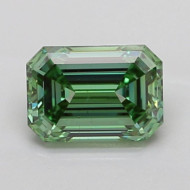 Loose Diamond - PEAR 3.08ct Fancy Vivid Blueish Green VVS2: Loose Diamond - PEAR 3.08ct Fancy Vivid Blueish Green VVS2 Source: This is a real non-mined Diamond that has been grown in a lab Shape: PEAR Carats: 3.08 Color: Fancy Vivid Blueish Green Certification