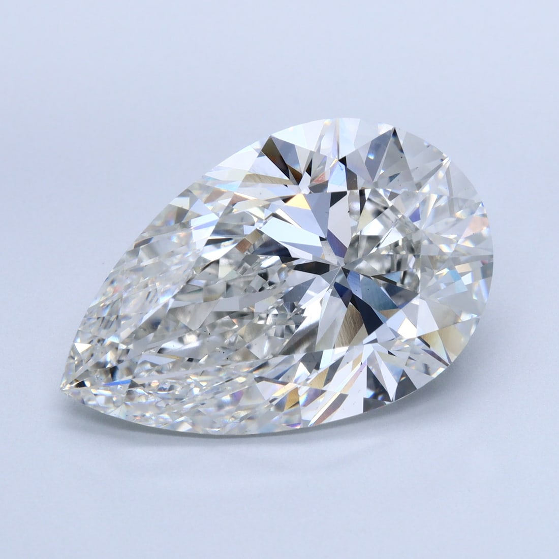 Loose Diamond - PEAR 10.01ct G VS1: Loose Diamond - PEAR 10.01ct G VS1 Source: This is a real non-mined Diamond that has been grown in a lab Shape: PEAR Carats: 10.01 Color: G Clarity: VS1 Certification: IGI Condition: Pre-Owned PLEASE 
