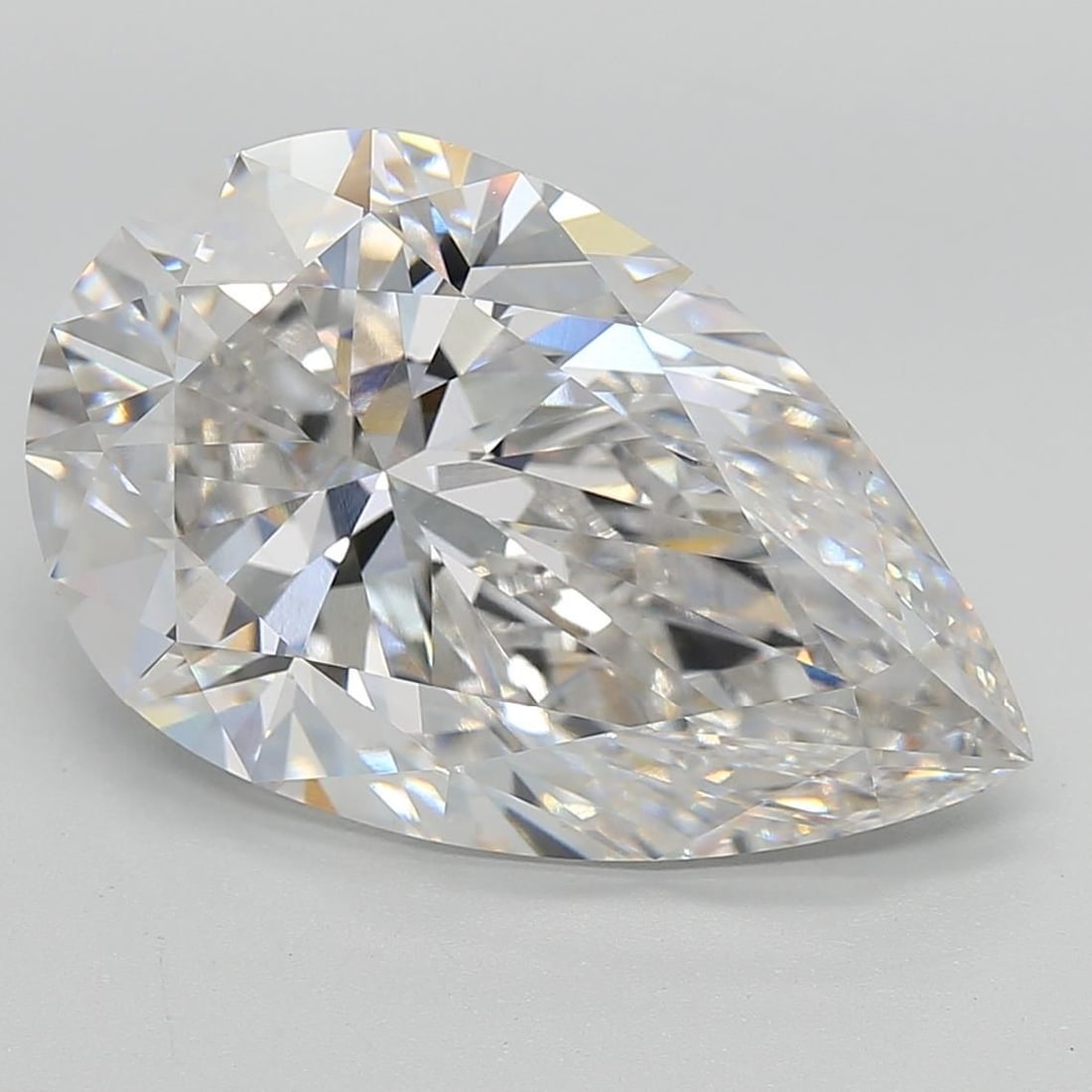 Loose Diamond - PEAR 13.04ct E VS2: Loose Diamond - PEAR 13.04ct E VS2 Source: This is a real non-mined Diamond that has been grown in a lab Shape: PEAR Carats: 13.04 Color: E Clarity: VS2 Certification: IGI Video:
