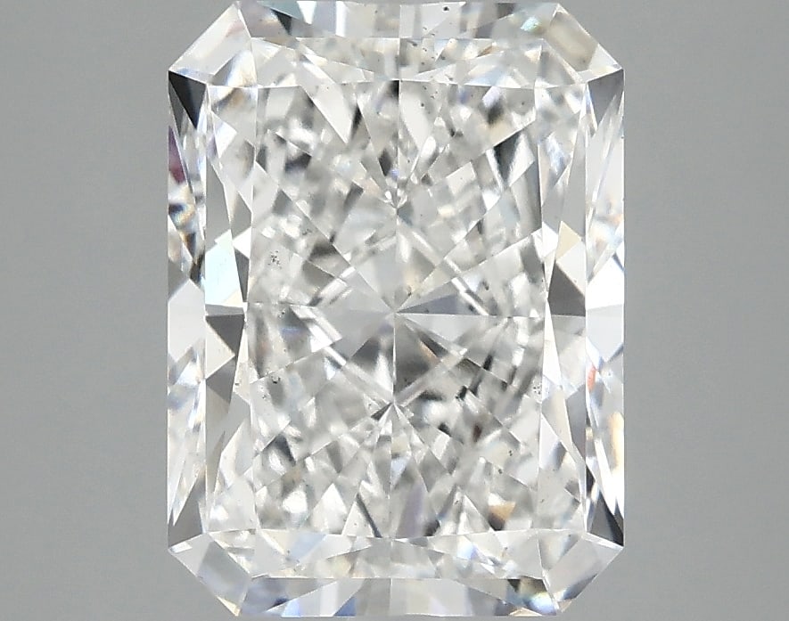 Loose Diamond - RADIANT 3.51ct E VS2: Loose Diamond - RADIANT 3.51ct E VS2 Source: This is a real non-mined Diamond that has been grown in a lab Shape: RADIANT Carats: 3.51 Color: E Clarity: VS2 Certification: IGI Condition: Pre-Owned PLE