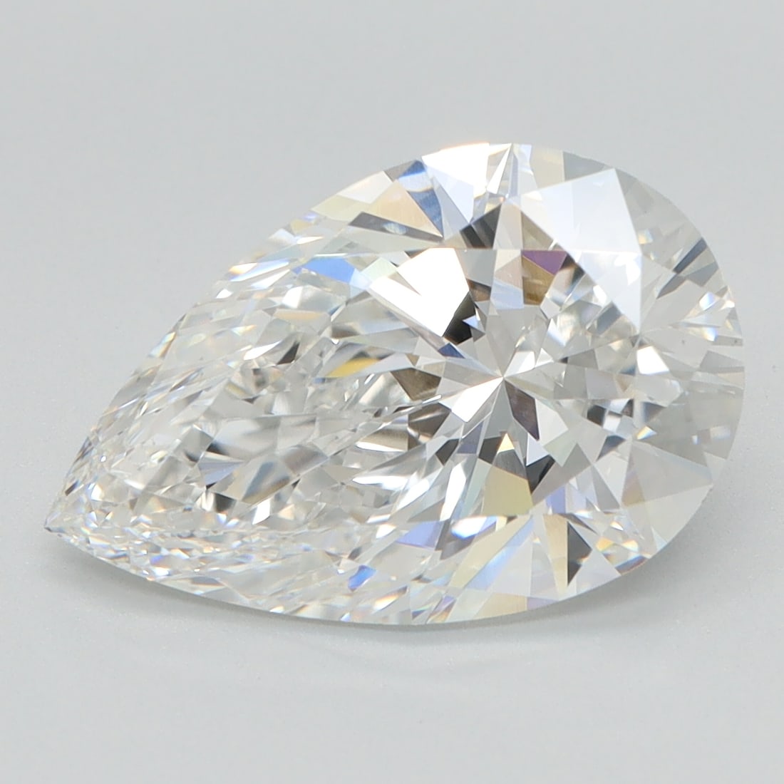 Loose Diamond - PEAR 5.07ct D VS2: Loose Diamond - PEAR 5.07ct D VS2 Source: This is a real non-mined Diamond that has been grown in a lab Shape: PEAR Carats: 5.07 Color: D Clarity: VS2 Certification: IGI Condition: Pre-Owned PLEASE NO