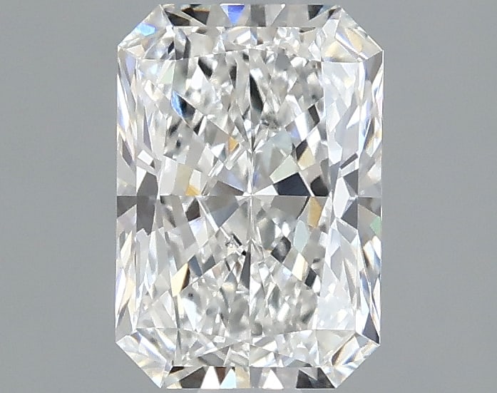 Loose Diamond - RADIANT 1.41ct E VS2: Loose Diamond - RADIANT 1.41ct E VS2 Source: This is a real non-mined Diamond that has been grown in a lab Shape: RADIANT Carats: 1.41 Color: E Clarity: VS2 Certification: IGI Condition: Pre-Owned PLE