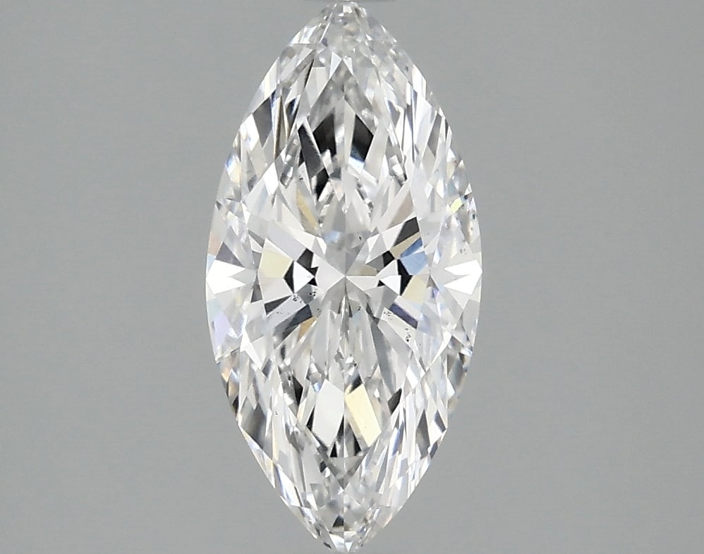 Loose Diamond - MARQUISE 1.35ct E VS2: Loose Diamond - MARQUISE 1.35ct E VS2 Source: This is a real non-mined Diamond that has been grown in a lab Shape: MARQUISE Carats: 1.35 Color: E Clarity: VS2 Certification: IGI Condition: Pre-Owned P