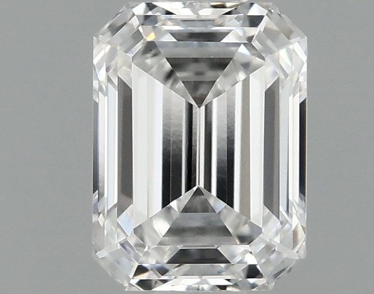 Loose Diamond - EMERALD 0.97ct D VS1: Loose Diamond - EMERALD 0.97ct D VS1 Source: This is a real non-mined Diamond that has been grown in a lab Shape: EMERALD Carats: 0.97 Color: D Clarity: VS1 Certification: IGI Video: