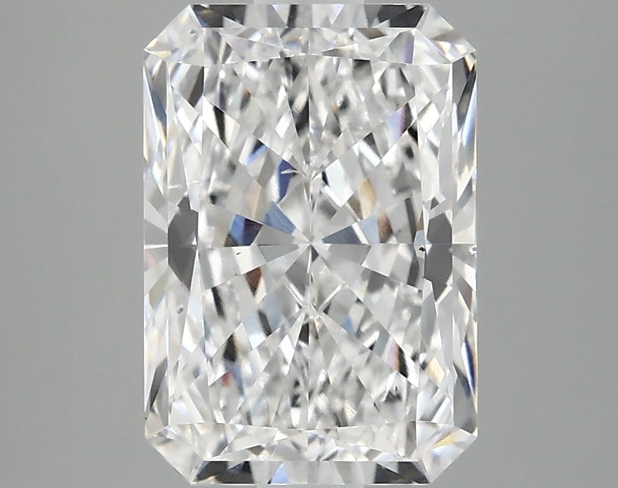 Loose Diamond - RADIANT 3.03ct D VS2: Loose Diamond - RADIANT 3.03ct D VS2 Source: This is a real non-mined Diamond that has been grown in a lab Shape: RADIANT Carats: 3.03 Color: D Clarity: VS2 Certification: IGI Condition: Pre-Owned PLE