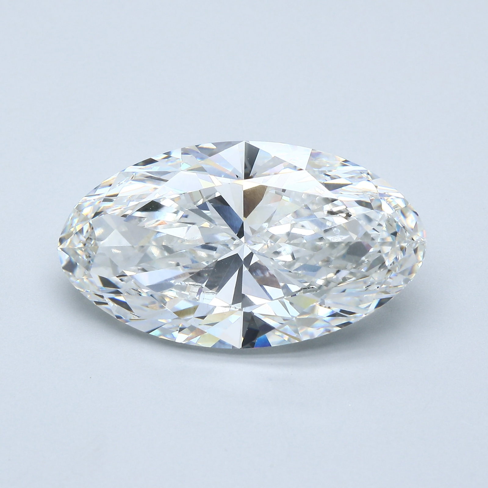 Loose Diamond - MOVAL 10.53ct F VVS2: Loose Diamond - MOVAL 10.53ct F VVS2 Source: This is a real non-mined Diamond that has been grown in a lab Shape: MOVAL Carats: 10.53 Color: F Clarity: VVS2 Certification: IGI Condition: Pre-Owned PLE