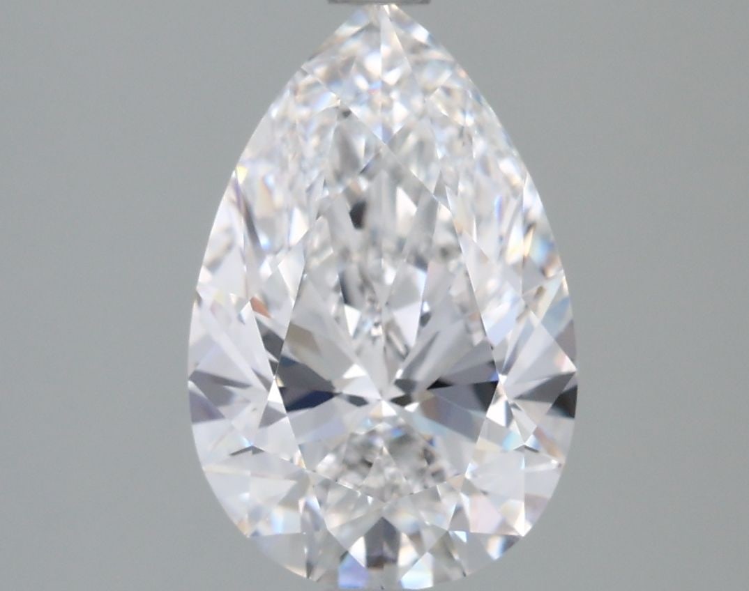 Loose Diamond - PEAR 2.01ct E VVS1: Loose Diamond - PEAR 2.01ct E VVS1 Source: This is a real non-mined Diamond that has been grown in a lab Shape: PEAR Carats: 2.01 Color: E Clarity: VVS1 Certification: IGI Video: