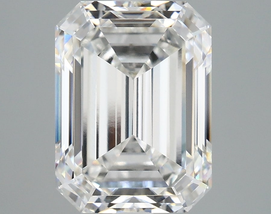 Loose Diamond - EMERALD 1.31ct D VS2: Loose Diamond - EMERALD 1.31ct D VS2 Source: This is a real non-mined Diamond that has been grown in a lab Shape: EMERALD Carats: 1.31 Color: D Clarity: VS2 Certification: IGI Condition: Pre-Owned