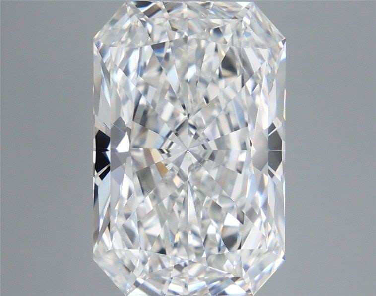 Loose Diamond - RADIANT 7.08ct E VVS2: Loose Diamond - RADIANT 7.08ct E VVS2 Source: This is a real non-mined Diamond that has been grown in a lab Shape: RADIANT Carats: 7.08 Color: E Clarity: VVS2 Certification: IGI Video: