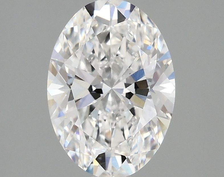 Loose Diamond - OVAL 1.65ct D VVS2: Loose Diamond - OVAL 1.65ct D VVS2 Source: This is a real non-mined Diamond that has been grown in a lab Shape: OVAL Carats: 1.65 Color: D Clarity: VVS2 Certification: IGI PLEASE NOTE: Framed, Large, 