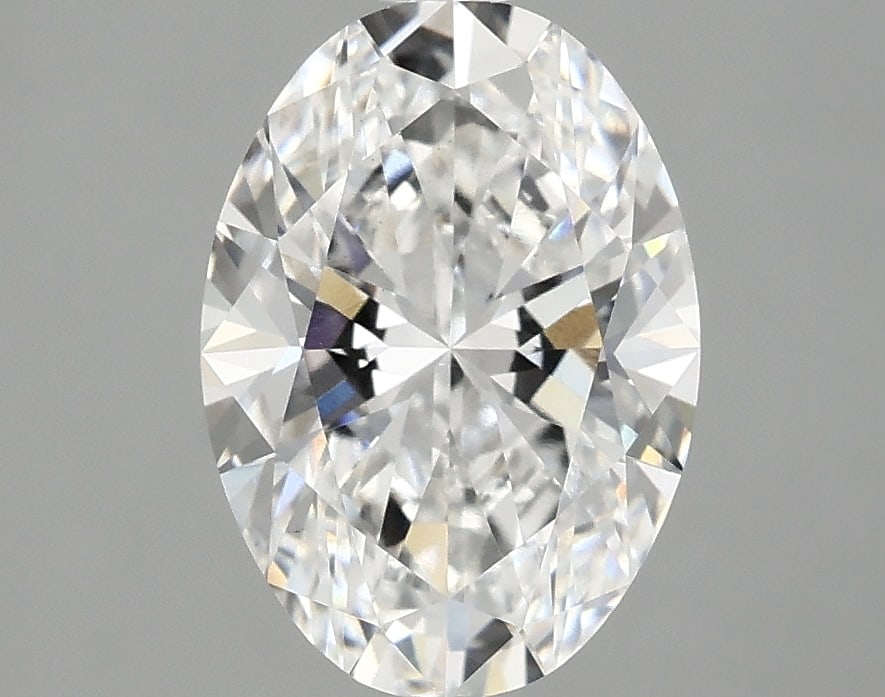 Loose Diamond - OVAL 2.26ct E VS1: Loose Diamond - OVAL 2.26ct E VS1 Source: This is a real non-mined Diamond that has been grown in a lab Shape: OVAL Carats: 2.26 Color: E Clarity: VS1 Certification: IGI Condition: Pre-Owned PLEASE NO