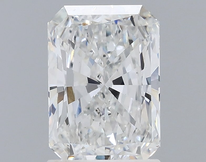 Loose Diamond - RADIANT 1.61ct E VS1: Loose Diamond - RADIANT 1.61ct E VS1 Source: This is a real non-mined Diamond that has been grown in a lab Shape: RADIANT Carats: 1.61 Color: E Clarity: VS1 Certification: IGI Condition: Pre-Owned PLE