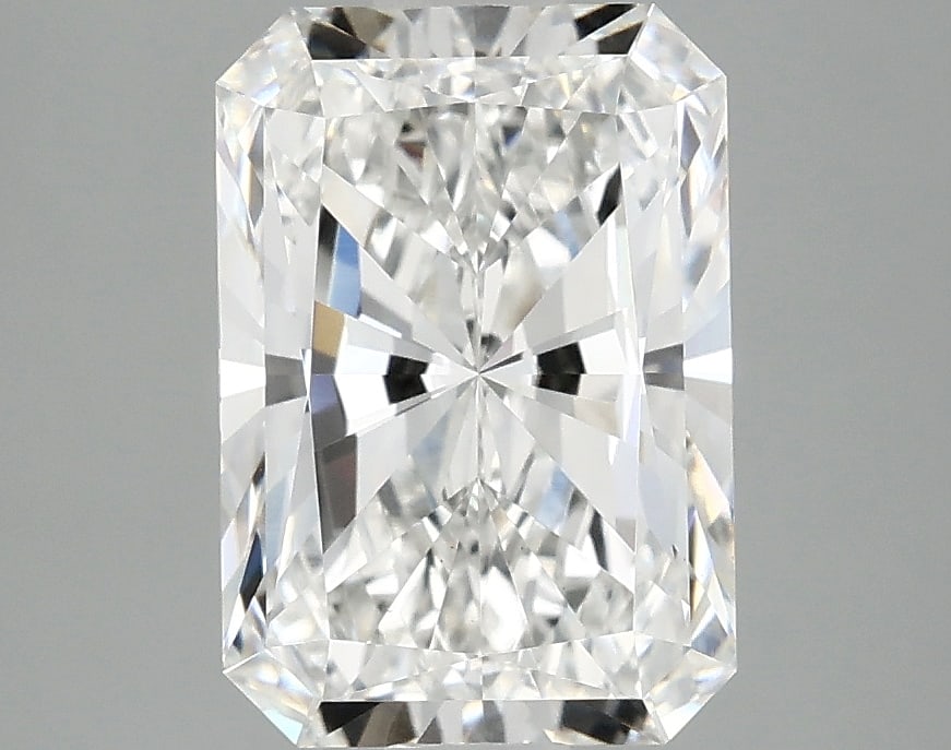 Loose Diamond - RADIANT 2.81ct F VS1: Loose Diamond - RADIANT 2.81ct F VS1 Source: This is a real non-mined Diamond that has been grown in a lab Shape: RADIANT Carats: 2.81 Color: F Clarity: VS1 Certification: IGI Condition: Pre-Owned PLE