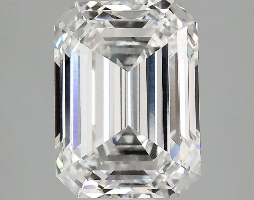 Loose Diamond - EMERALD 3.07ct E VVS2: Loose Diamond - EMERALD 3.07ct E VVS2 Source: This is a real non-mined Diamond that has been grown in a lab Shape: EMERALD Carats: 3.07 Color: E Clarity: VVS2 Certification: IGI Video: