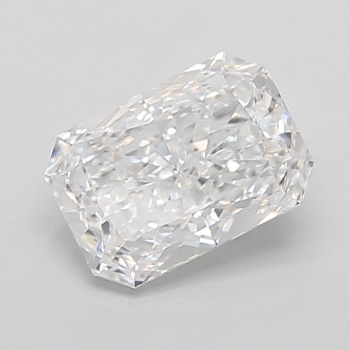 Loose Diamond - RADIANT 3.52ct D VVS1: Loose Diamond - RADIANT 3.52ct D VVS1 Source: This is a real non-mined Diamond that has been grown in a lab Shape: RADIANT Carats: 3.52 Color: D Clarity: VVS1 Certification: IGI PLEASE NOTE: Framed, L