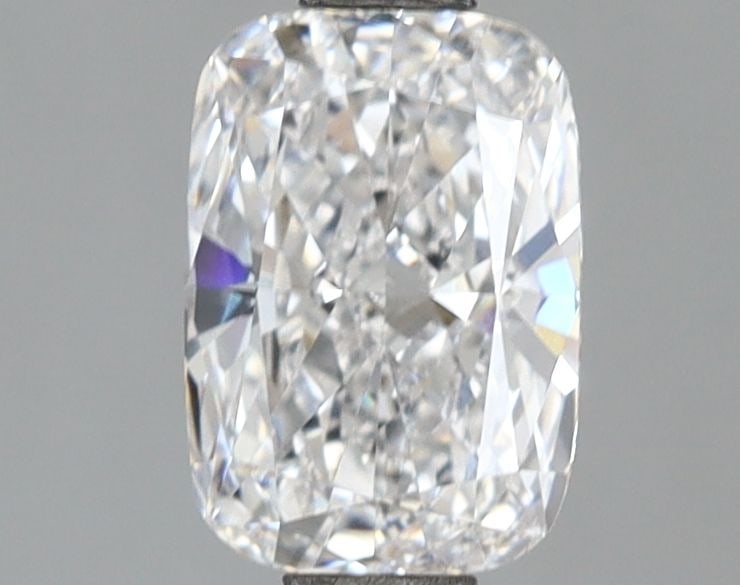 Loose Diamond - CUSHION MODIFIED 1.15ct E VVS1: Loose Diamond - CUSHION MODIFIED 1.15ct E VVS1 Source: This is a real non-mined Diamond that has been grown in a lab Shape: CUSHION MODIFIED Carats: 1.15 Color: E Clarity: VVS1 Certification: IGI Vide