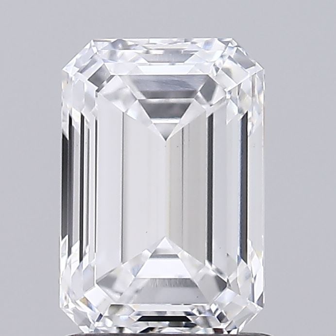 Loose Diamond - EMERALD 1.46ct D VS1: Loose Diamond - EMERALD 1.46ct D VS1 Source: This is a real non-mined Diamond that has been grown in a lab Shape: EMERALD Carats: 1.46 Color: D Clarity: VS1 Certification: IGI Condition: Pre-Owned PLE