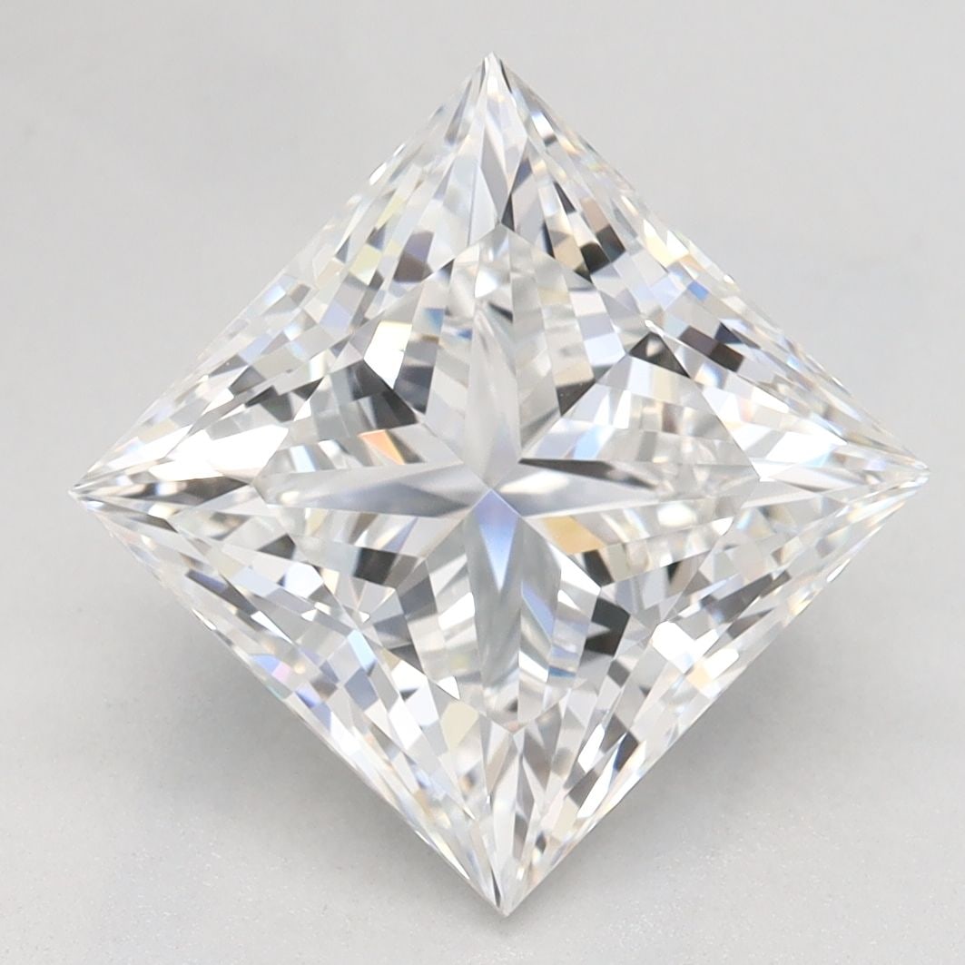 Loose Diamond - PRINCESS 3.31ct E VVS1: Loose Diamond - PRINCESS 3.31ct E VVS1 Source: This is a real non-mined Diamond that has been grown in a lab Shape: PRINCESS Carats: 3.31 Color: E Clarity: VVS1 Certification: GIA Video: