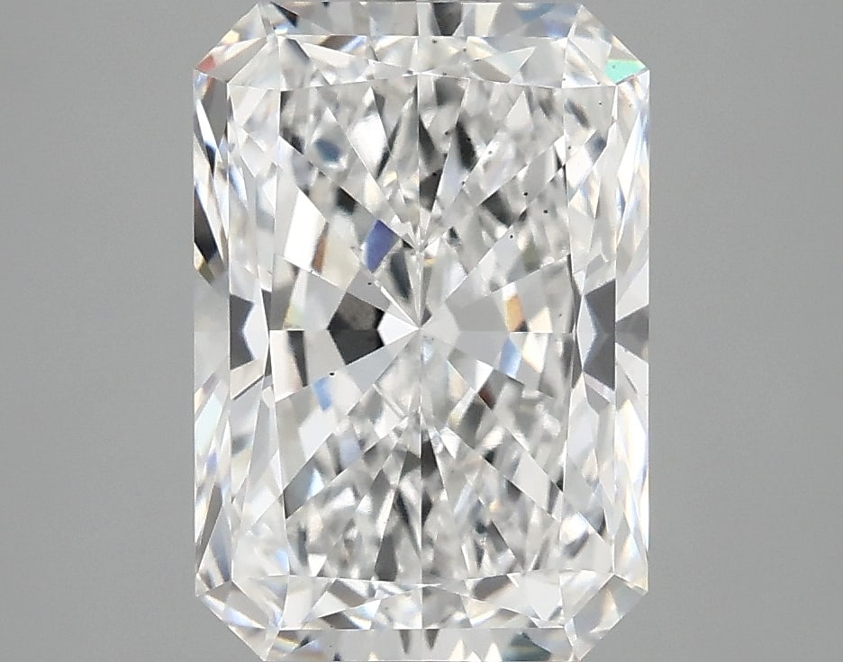 Loose Diamond - RADIANT 3.55ct D VS2: Loose Diamond - RADIANT 3.55ct D VS2 Source: This is a real non-mined Diamond that has been grown in a lab Shape: RADIANT Carats: 3.55 Color: D Clarity: VS2 Certification: IGI Condition: Pre-Owned PLE