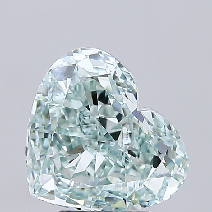 Loose Diamond - HEART 4.0ct Fancy Green VS1: Loose Diamond - HEART 4.0ct Fancy Green VS1 Source: This is a real non-mined Diamond that has been grown in a lab Shape: HEART Carats: 4.0 Color: Fancy Green Certification: IGI Video: