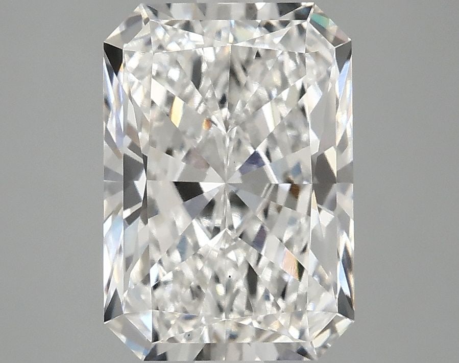 Loose Diamond - RADIANT 3.06ct E VS1: Loose Diamond - RADIANT 3.06ct E VS1 Source: This is a real non-mined Diamond that has been grown in a lab Shape: RADIANT Carats: 3.06 Color: E Clarity: VS1 Certification: IGI Video: