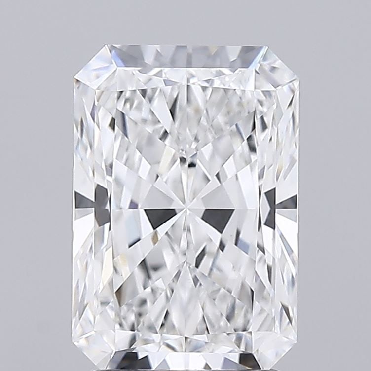 Loose Diamond - RADIANT 2.32ct D VVS2: Loose Diamond - RADIANT 2.32ct D VVS2 Source: This is a real non-mined Diamond that has been grown in a lab Shape: RADIANT Carats: 2.32 Color: D Clarity: VVS2 Certification: IGI Video: