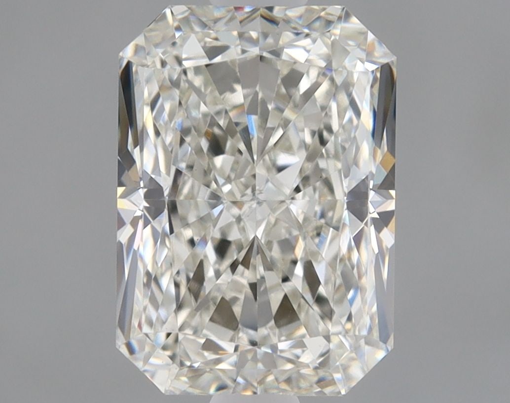 Loose Diamond - RADIANT 1.33ct H VVS2: Loose Diamond - RADIANT 1.33ct H VVS2 Source: This is a real non-mined Diamond that has been grown in a lab Shape: RADIANT Carats: 1.33 Color: H Clarity: VVS2 Certification: IGI Video: