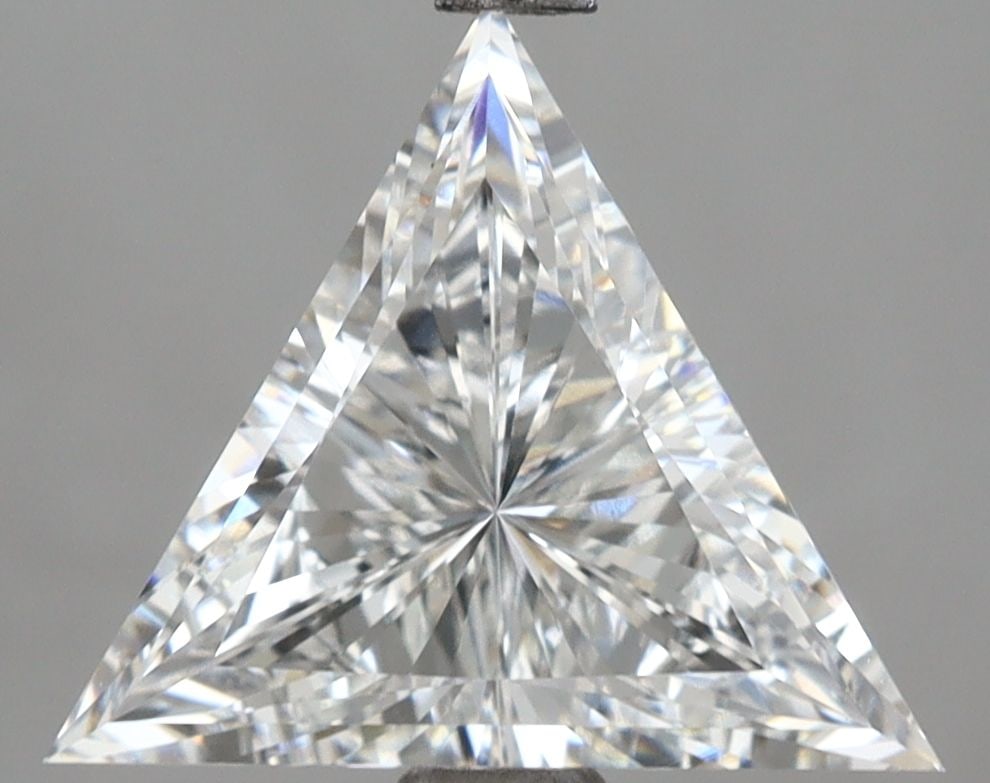Loose Diamond - TRIANGULAR 2.58ct E VVS2: Loose Diamond - TRIANGULAR 2.58ct E VVS2 Source: This is a real non-mined Diamond that has been grown in a lab Shape: TRIANGULAR Carats: 2.58 Color: E Clarity: VVS2 Certification: IGI Video:
