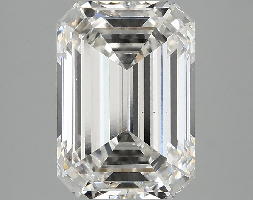 Loose Diamond - EMERALD 3.09ct F VS2: Loose Diamond - EMERALD 3.09ct F VS2 Source: This is a real non-mined Diamond that has been grown in a lab Shape: EMERALD Carats: 3.09 Color: F Clarity: VS2 Certification: IGI Condition: Pre-Owned PLE