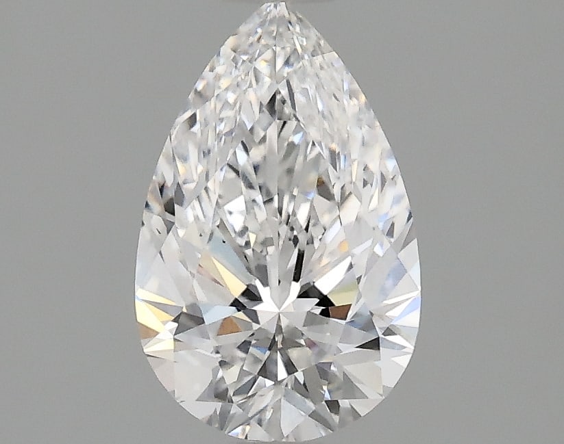 Loose Diamond - PEAR 1.33ct D VS2: Loose Diamond - PEAR 1.33ct D VS2 Source: This is a real non-mined Diamond that has been grown in a lab Shape: PEAR Carats: 1.33 Color: D Clarity: VS2 Certification: IGI Condition: Pre-Owned PLEASE NO
