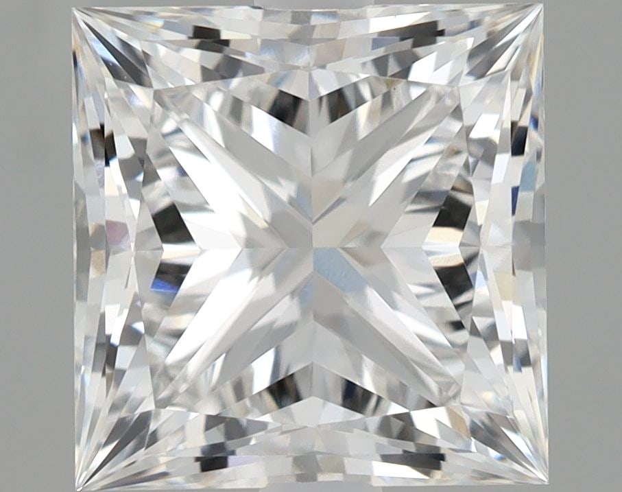 Loose Diamond - PRINCESS 2.9ct E VVS2: Loose Diamond - PRINCESS 2.9ct E VVS2 Source: This is a real non-mined Diamond that has been grown in a lab Shape: PRINCESS Carats: 2.9 Color: E Clarity: VVS2 Certification: IGI Video: