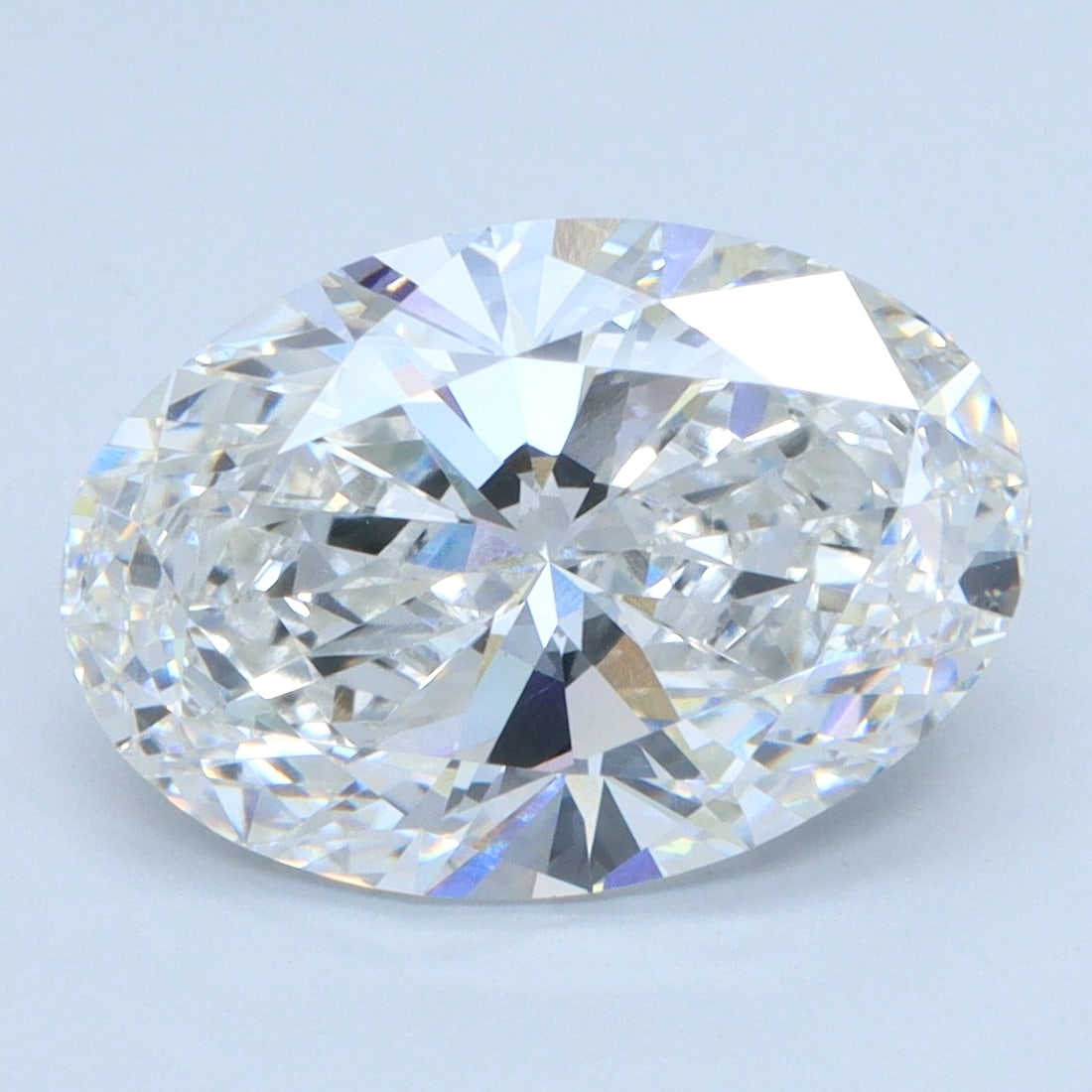Loose Diamond - OVAL 3.39ct F VS2: Loose Diamond - OVAL 3.39ct F VS2 Source: This is a real non-mined Diamond that has been grown in a lab Shape: OVAL Carats: 3.39 Color: F Clarity: VS2 Certification: IGI Condition: Pre-Owned PLEASE NO