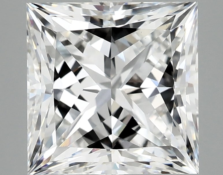 Loose Diamond - PRINCESS 4.34ct E VS1: Loose Diamond - PRINCESS 4.34ct E VS1 Source: This is a real non-mined Diamond that has been grown in a lab Shape: PRINCESS Carats: 4.34 Color: E Clarity: VS1 Certification: IGI Condition: Pre-Owned P