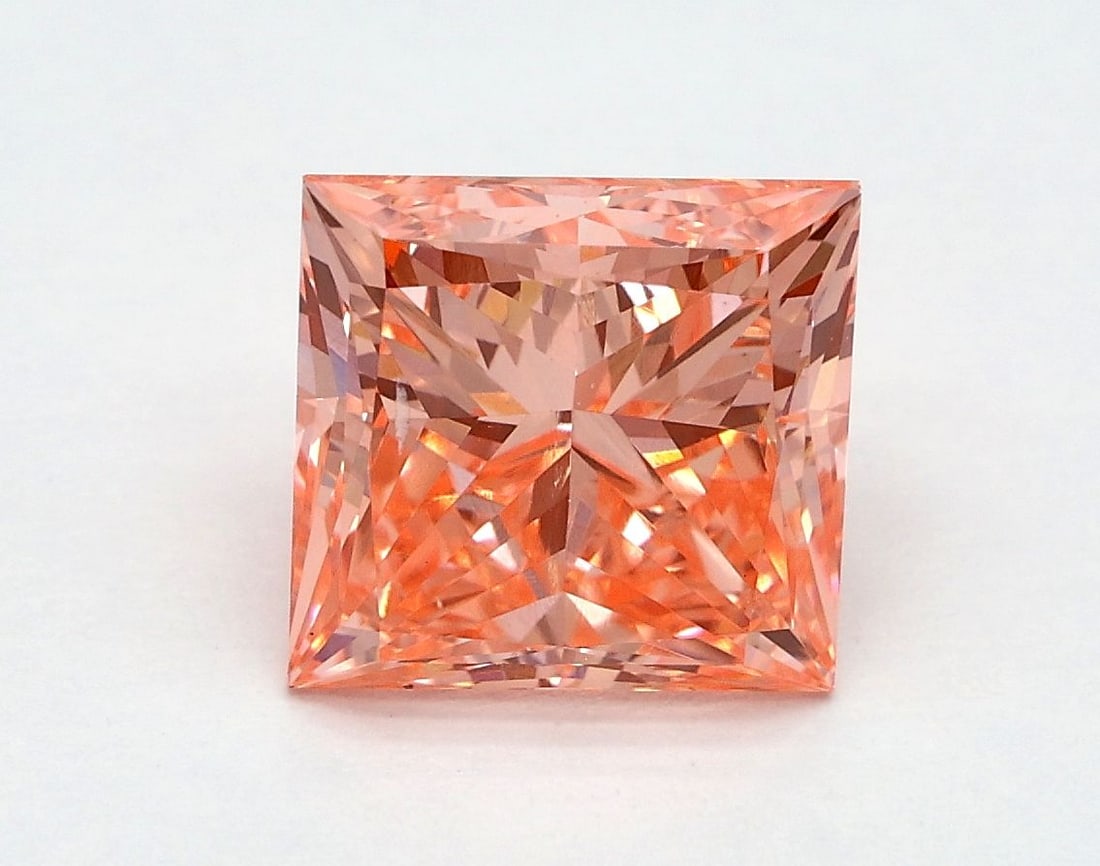 Loose Diamond - PRINCESS 2.01ct Fancy Vivid Pink SI1: Loose Diamond - PRINCESS 2.01ct Fancy Vivid Pink SI1 Source: This is a real non-mined Diamond that has been grown in a lab Shape: PRINCESS Carats: 2.01 Color: Fancy Vivid Pink Certification: IGI Video