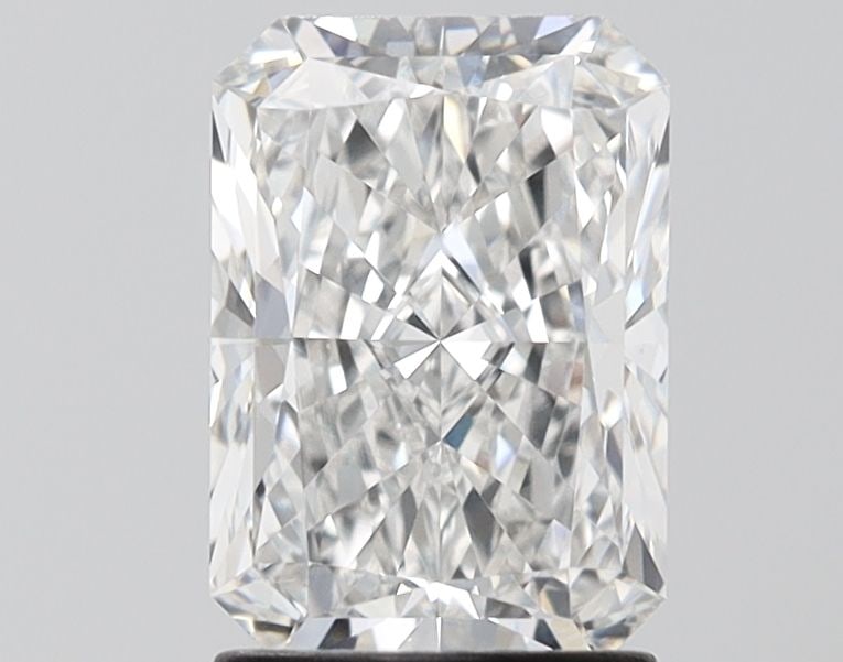 Loose Diamond - RADIANT 1.88ct F VVS2: Loose Diamond - RADIANT 1.88ct F VVS2 Source: This is a real non-mined Diamond that has been grown in a lab Shape: RADIANT Carats: 1.88 Color: F Clarity: VVS2 Certification: IGI Video: