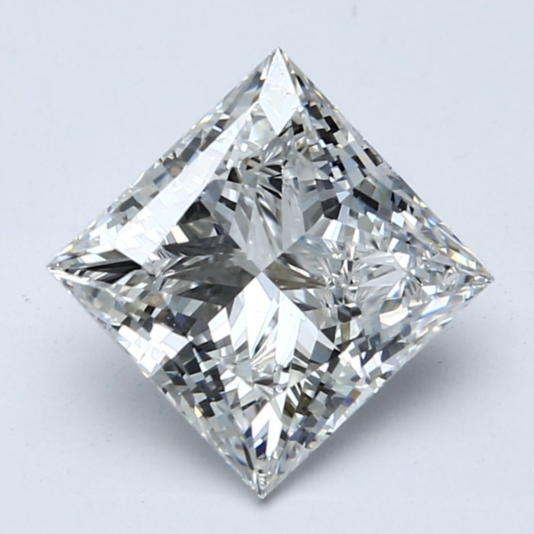 Loose Diamond - PRINCESS 2.05ct E VVS1: Loose Diamond - PRINCESS 2.05ct E VVS1 Source: This is a real non-mined Diamond that has been grown in a lab Shape: PRINCESS Carats: 2.05 Color: E Clarity: VVS1 Certification: IGI Video: