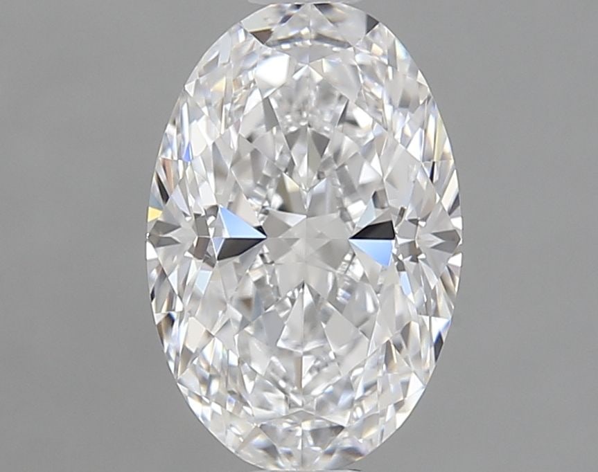 Loose Diamond - OVAL 1.12ct D VVS1: Loose Diamond - OVAL 1.12ct D VVS1 Source: This is a real non-mined Diamond that has been grown in a lab Shape: OVAL Carats: 1.12 Color: D Clarity: VVS1 Certification: IGI PLEASE NOTE: Framed, Large, 