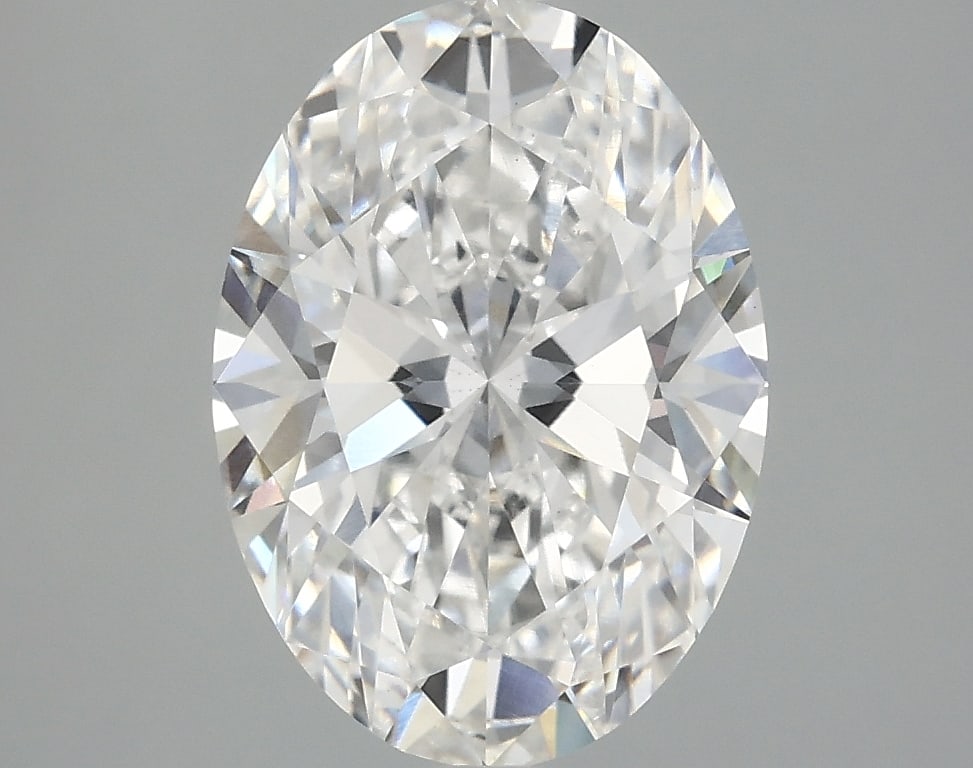 Loose Diamond - OVAL 3.1ct E VS1: Loose Diamond - OVAL 3.1ct E VS1 Source: This is a real non-mined Diamond that has been grown in a lab Shape: OVAL Carats: 3.1 Color: E Clarity: VS1 Certification: IGI Condition: Pre-Owned PLEASE NOTE