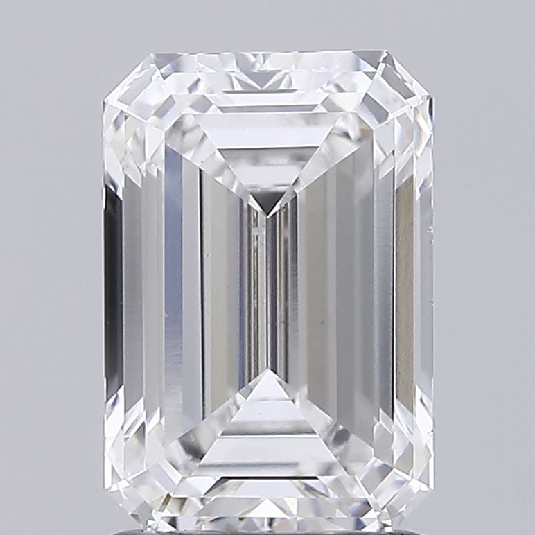 Loose Diamond - EMERALD 1.94ct E VS1: Loose Diamond - EMERALD 1.94ct E VS1 Source: This is a real non-mined Diamond that has been grown in a lab Shape: EMERALD Carats: 1.94 Color: E Clarity: VS1 Certification: IGI Condition: Pre-Owned PLE