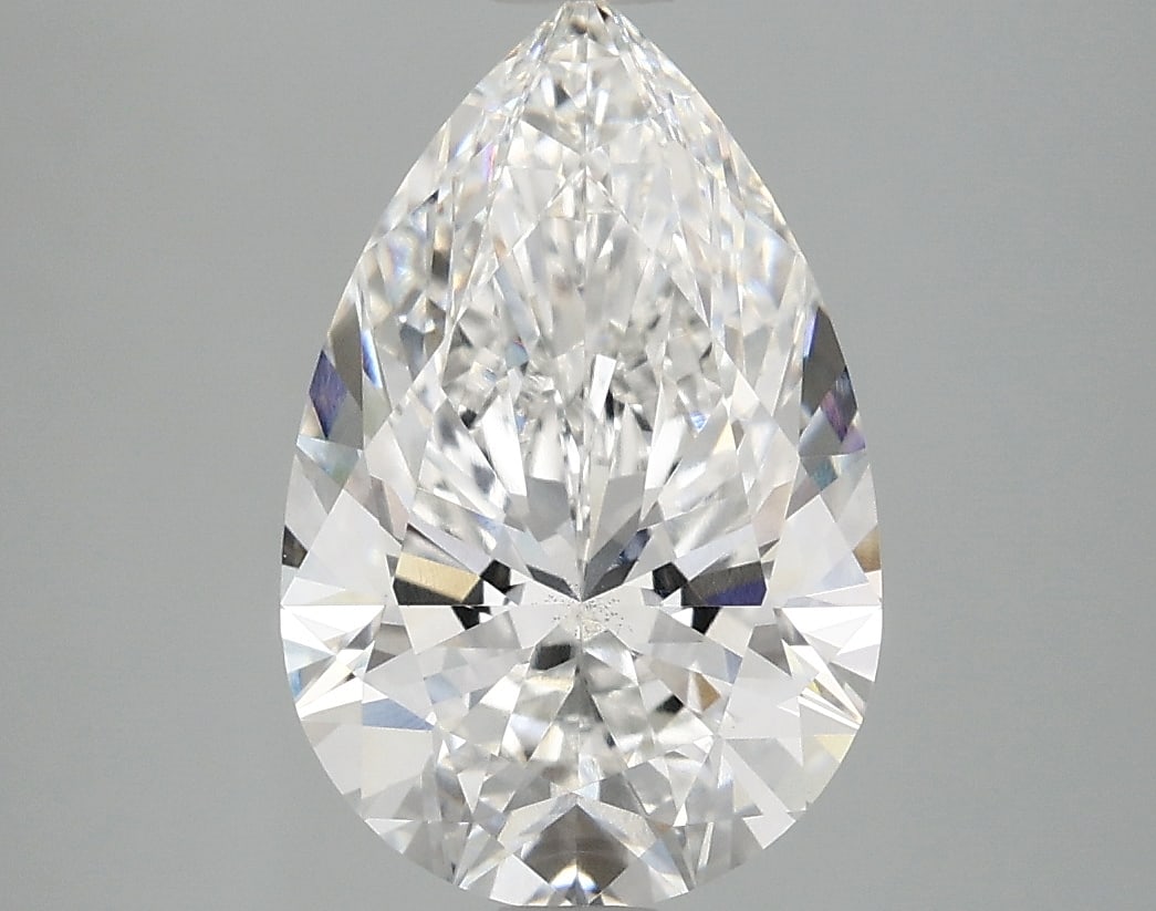 Loose Diamond - PEAR 3.1ct E VS2: Loose Diamond - PEAR 3.1ct E VS2 Source: This is a real non-mined Diamond that has been grown in a lab Shape: PEAR Carats: 3.1 Color: E Clarity: VS2 Certification: IGI Condition: Pre-Owned PLEASE NOTE