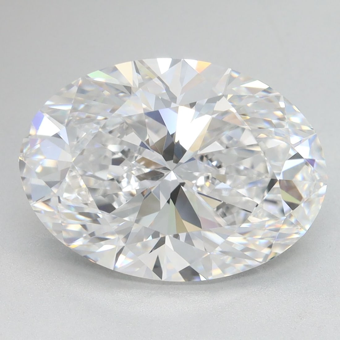 Loose Diamond - OVAL 5.07ct D VVS1: Loose Diamond - OVAL 5.07ct D VVS1 Source: This is a real non-mined Diamond that has been grown in a lab Shape: OVAL Carats: 5.07 Color: D Clarity: VVS1 Certification: GIA Video: