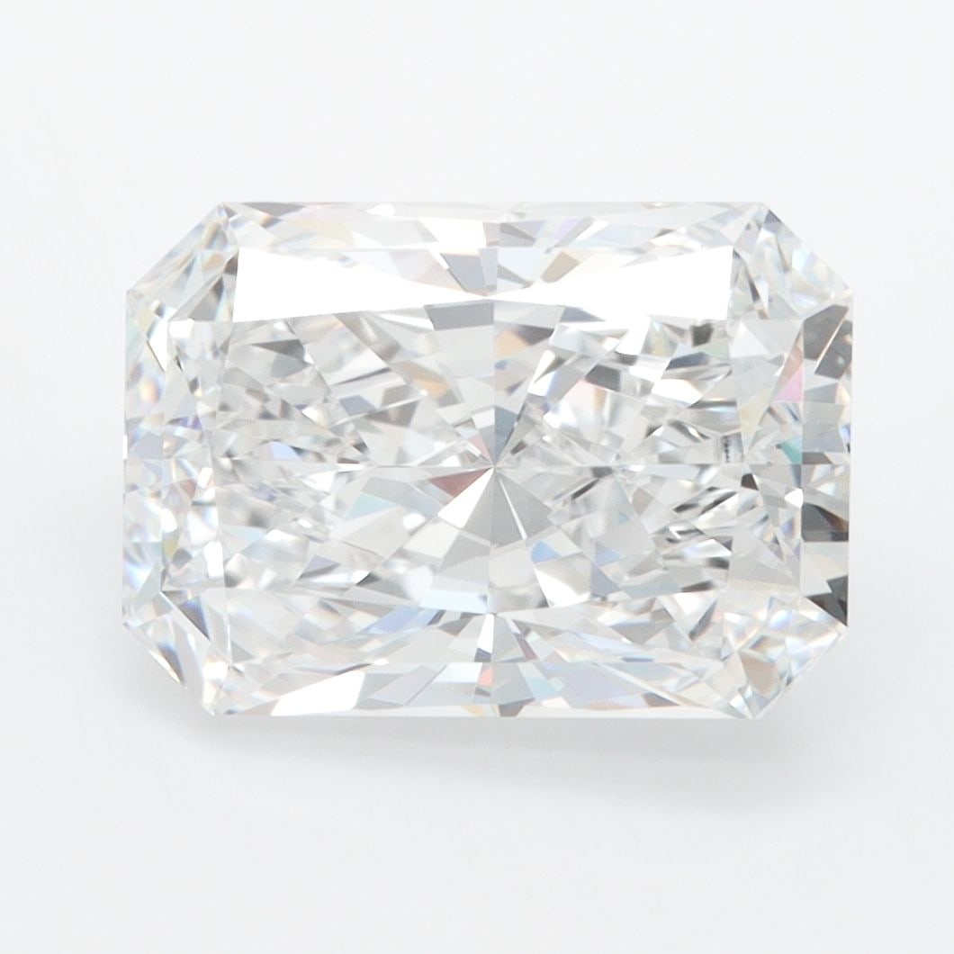 Loose Diamond - RADIANT 4.0ct D IF: Loose Diamond - RADIANT 4.0ct D IF Source: This is a real non-mined Diamond that has been grown in a lab Shape: RADIANT Carats: 4.0 Color: D Clarity: IF Certification: IGI Video: