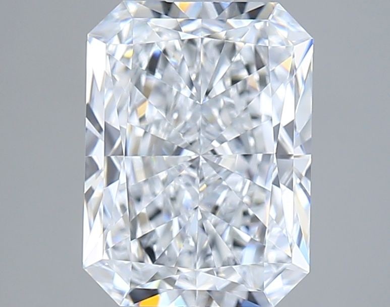 Loose Diamond - RADIANT 2.06ct E VVS1: Loose Diamond - RADIANT 2.06ct E VVS1 Source: This is a real non-mined Diamond that has been grown in a lab Shape: RADIANT Carats: 2.06 Color: E Clarity: VVS1 Certification: IGI Video: