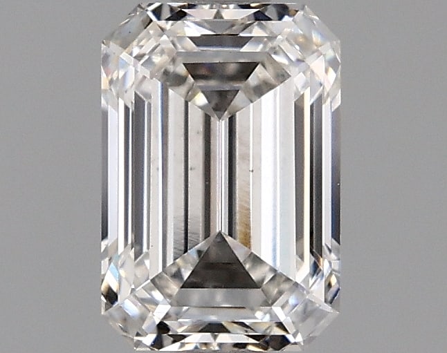 Loose Diamond - EMERALD 1.35ct F VS1: Loose Diamond - EMERALD 1.35ct F VS1 Source: This is a real non-mined Diamond that has been grown in a lab Shape: EMERALD Carats: 1.35 Color: F Clarity: VS1 Certification: IGI Condition: Pre-Owned PLE