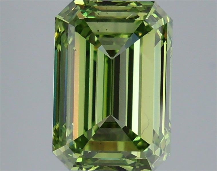 Loose Diamond - EMERALD 5.04ct Fancy Vivid Green VS2: Loose Diamond - EMERALD 5.04ct Fancy Vivid Green VS2 Source: This is a real non-mined Diamond that has been grown in a lab Shape: EMERALD Carats: 5.04 Color: Fancy Vivid Green Certification: IGI Video