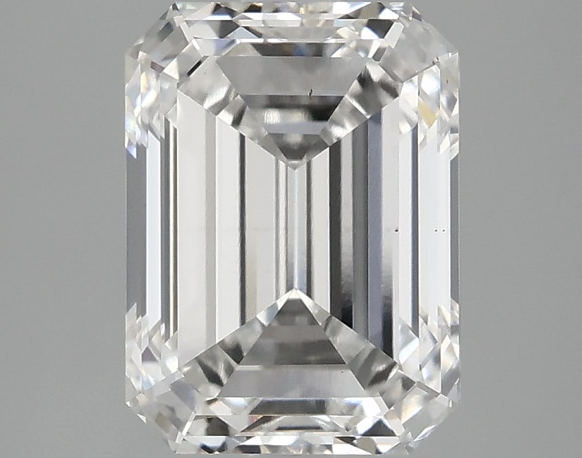 Loose Diamond - EMERALD 3.08ct E VS1: Loose Diamond - EMERALD 3.08ct E VS1 Source: This is a real non-mined Diamond that has been grown in a lab Shape: EMERALD Carats: 3.08 Color: E Clarity: VS1 Certification: IGI Condition: Pre-Owned PLE