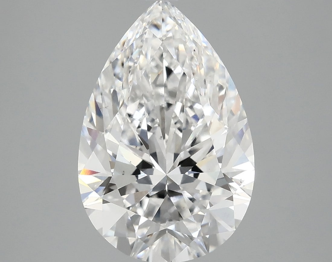 Loose Diamond - PEAR 4.1ct E VS2: Loose Diamond - PEAR 4.1ct E VS2 Source: This is a real non-mined Diamond that has been grown in a lab Shape: PEAR Carats: 4.1 Color: E Clarity: VS2 Certification: IGI Condition: Pre-Owned PLEASE NOTE