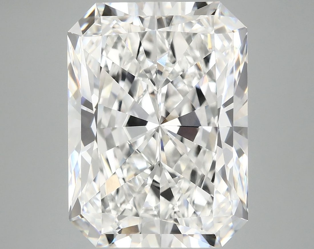 Loose Diamond - RADIANT 9.73ct F VS1: Loose Diamond - RADIANT 9.73ct F VS1 Source: This is a real non-mined Diamond that has been grown in a lab Shape: RADIANT Carats: 9.73 Color: F Clarity: VS1 Certification: IGI Video: