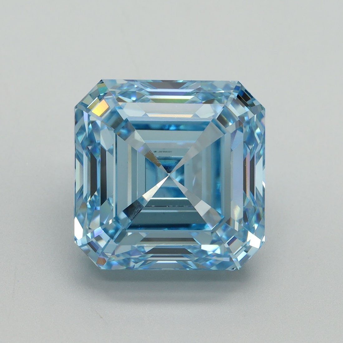 Loose Diamond - ASSCHER 10.53ct Fancy Vivid Blue VS1: Loose Diamond - ASSCHER 10.53ct Fancy Vivid Blue VS1 Source: This is a real non-mined Diamond that has been grown in a lab Shape: ASSCHER Carats: 10.53 Color: Fancy Vivid Blue Certification: IGI Video